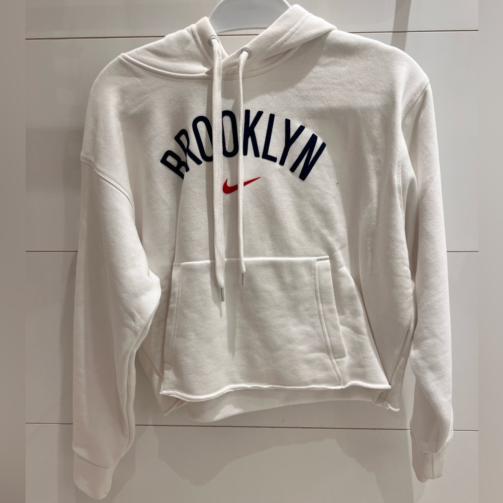 Nike Brooklyn Nets Cropped Hoodie